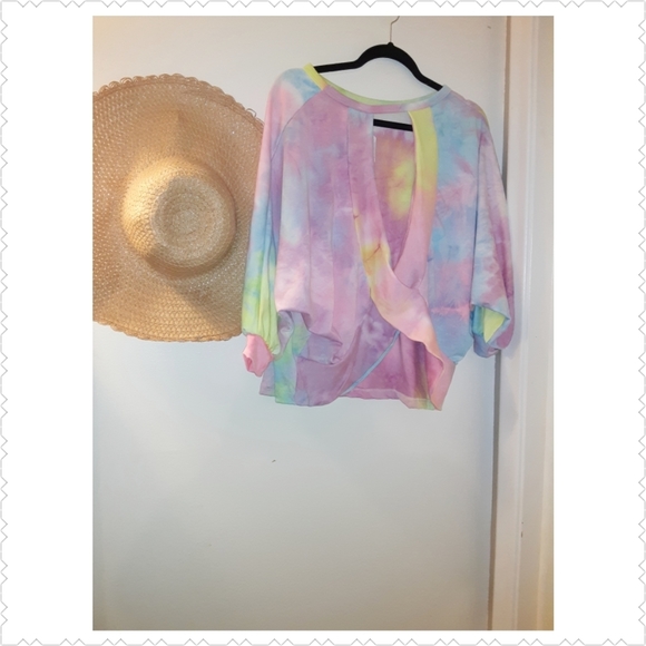 Women Multi Color Tie Dye Shirt - Picture 6 of 7